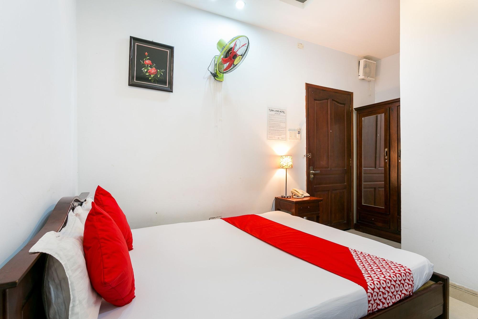 Oyo 130 Tuan Long Hotel Hô Chi Minh-Ville Extérieur photo