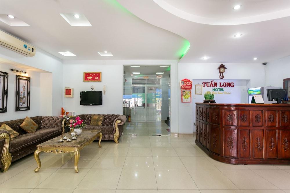 Oyo 130 Tuan Long Hotel Hô Chi Minh-Ville Extérieur photo