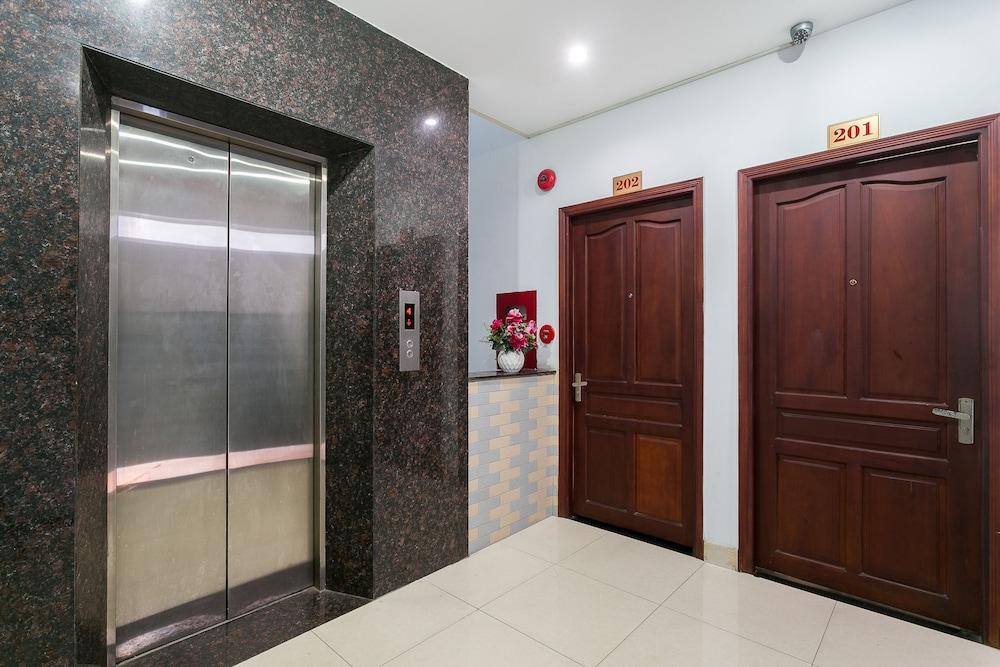 Oyo 130 Tuan Long Hotel Hô Chi Minh-Ville Extérieur photo