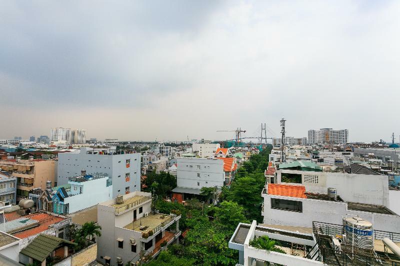 Oyo 130 Tuan Long Hotel Hô Chi Minh-Ville Extérieur photo