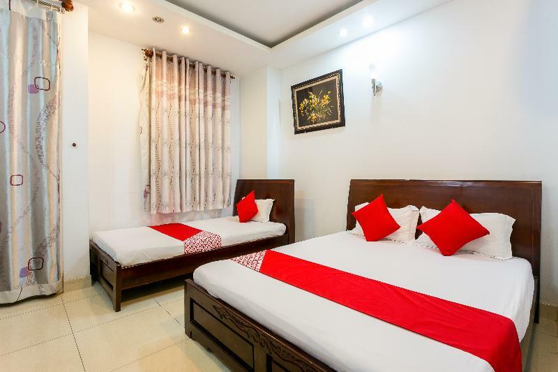 Oyo 130 Tuan Long Hotel Hô Chi Minh-Ville Extérieur photo